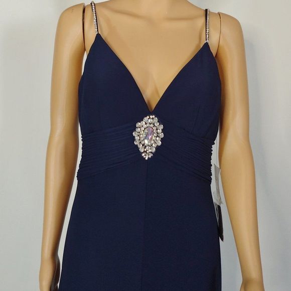 💕 Host Pick💕NWT Alyce Design V-Neck Formal Gown in Navy Blue - Picture 5 of 6